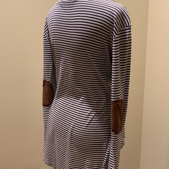 Striped Tunic - Picture 3 of 4
